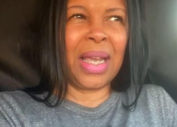 90 -ih en Vogue Star pruža fanovima značajno ažuriranje o svom životnom stanju nakon što otkriva da živi u svom automobilu