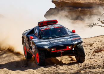 Audi Dakar Rally automobil bačen u ilegalni češki deponij