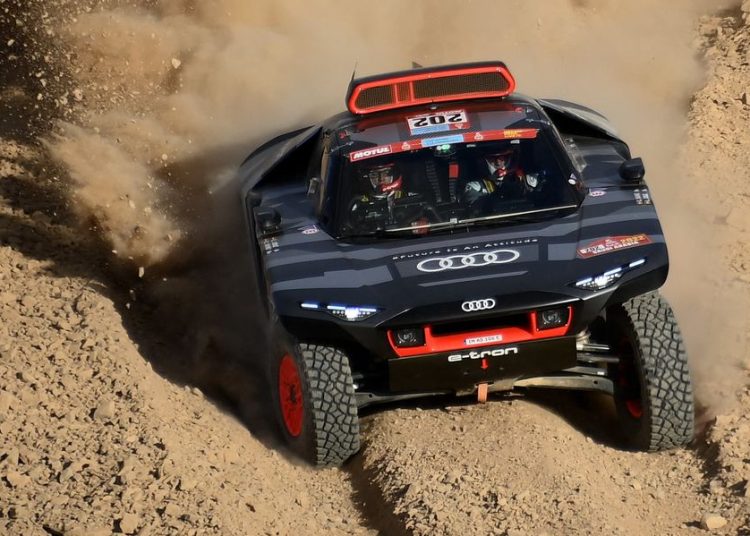 Audijev automobil iz Dakar 2022. pronađen razbijen na ilegalnom deponiju u Češkoj