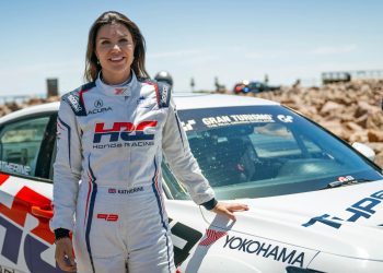 Britanska Katherine Legge nastupa u NASCAR Sprint Cupu