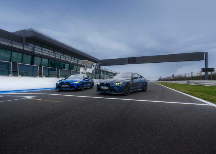 Ekskluzivno izdanje predstavlja vozača BMW M Works, Valentino Rossi. Ekskluzivno izdanje predstavlja vozača BMW M Works, Valentino Rossi.