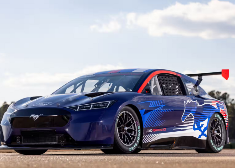 Ford se obvezuje na LMDH u WEC-u, predstavlja Mustang Mach E NASCAR Ford se obvezuje na LMDH u WEC-u, predstavlja Mustang Mach E NASCAR