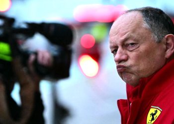 Fred Vasseur izjavio da je Ferrari imao ambiciju za “oba prvenstva” usred “vrlo pozitivnog”