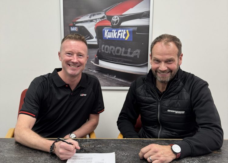 Gordon Shedden osigurava BTCC povratak s SpeedWorks Motorsport Gordon Shedden osigurava BTCC povratak s SpeedWorks Motorsport