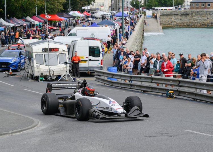Jersey Switch otvorio put za uspon na državnom brdu Guernsey
