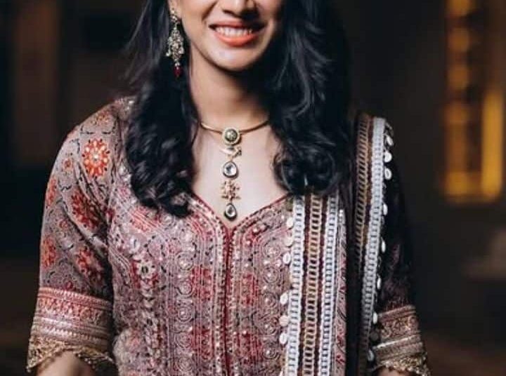 Kolekcija automobila Smriti Mandhana: Pogled na njezine luksuzne vožnje Kolekcija automobila Smriti Mandhana: Pogled na njezine luksuzne vožnje