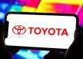 Ljudi tek sada prepoznaju ‘skriveno’ značenje u ikoničnom logotipu Toyota