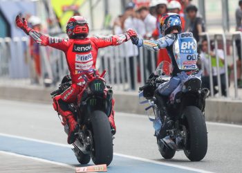 Marquez je osvojio tajlandski GP nakon što je dopustio bratu da preuzme vodstvo.