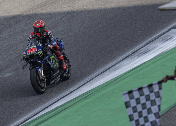 Monsterska energija Yamaha MotoGP: Hrabrost, blistavost i vrućina na utrci u Buriramu Monsterska energija Yamaha MotoGP: Hrabrost, blistavost i vrućina na utrci u Buriramu