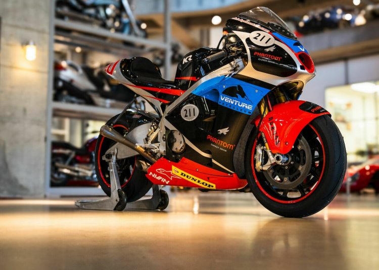 MotoGP: Pogledajte Kennyja Robertsa 2006. KR211V u Coti i Barberu MotoGP: Pogledajte Kennyja Robertsa 2006. KR211V u Coti i Barberu