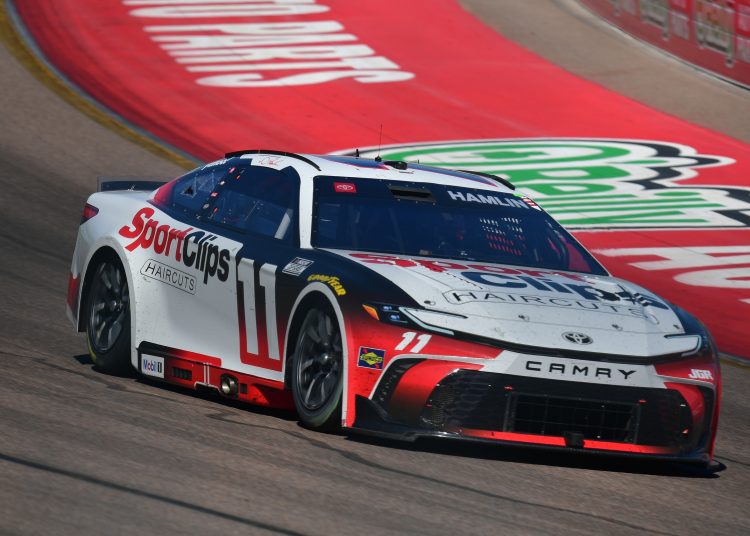 Obvijanje rodnog grada Dennyja Hamlina: Budućnost Southside Speedwaya objašnjena Obvijanje rodnog grada Dennyja Hamlina: Budućnost Southside Speedwaya objašnjena