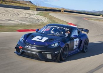 Porsche 718 Cayman GT4 RS Clubsport oduševljava trkačke kupce diljem svijeta