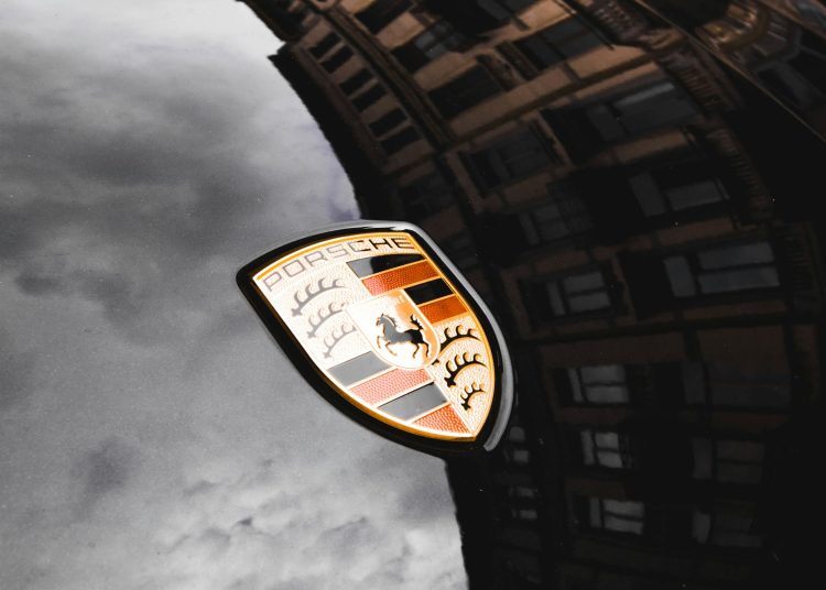 Porsche Formula E: Tim misli da je mali i lokalni kako bi usporili AI energetsku guznu Porsche Formula E: Tim misli da je mali i lokalni kako bi usporili AI energetsku guznu