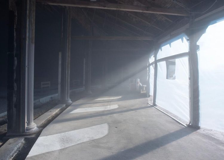 Povijesna Hyannis Rail Roundhouse spremna za konverziju u klasični automobil. ‘Fantastičan posao.’ Povijesna Hyannis Rail Roundhouse spremna za konverziju u klasični automobil. ‘Fantastičan posao.’