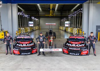 Premiair Racing prikazuje usklađenost superautomobila, povucite liveri