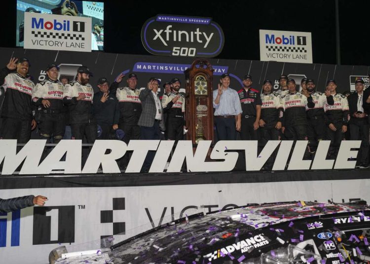 Raspored vikenda na Martinsville Speedwayu, TV informacije za NASCAR Cup, Xfinity i Truck serije