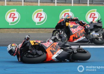 “Razljućeni” Acosta traži odgovore nakon pada na Tajlandskom MotoGP-u