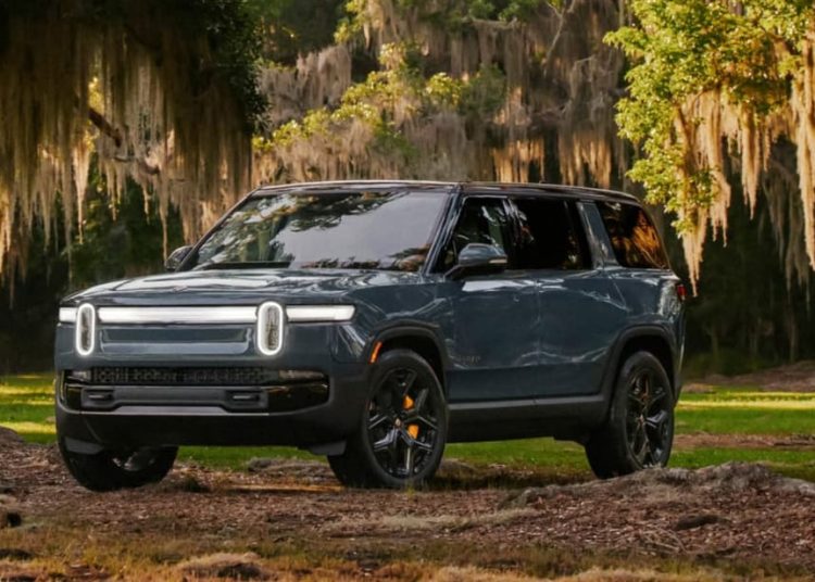Rivian R1S Dual AWD: Luksuzni off-road EV s izvanrednim dosegom Rivian R1S Dual AWD: Luksuzni off-road EV s izvanrednim dosegom