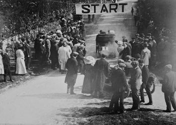 Uzbudljivi stogodišnji događaj Aston Hill u čast povijesti britanskog motosporta