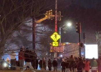 Video prikazuje Maryland Car Rally, državna radna skupina razbija ilegalne ulične utrke