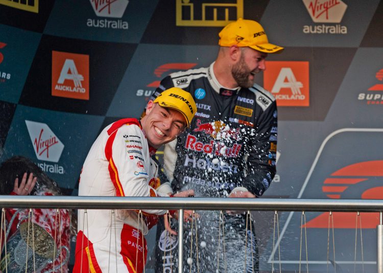 Anketa: Navijači odlučuju tko je najveći vozač kivija u Supercars-u Anketa: Navijači odlučuju tko je najveći vozač kivija u Supercars-u