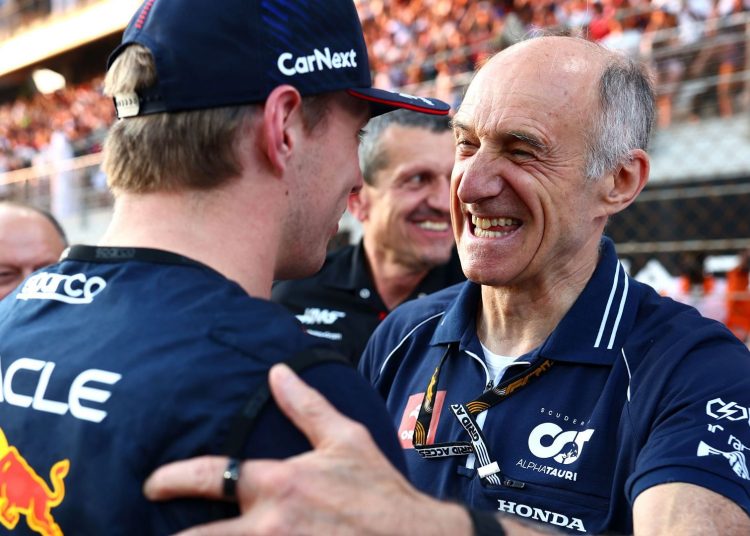 Bivši šef Alpha Tauri imenuje Max Verstappena i njegovog suparnika u svom F1 snu Bivši šef Alpha Tauri imenuje Max Verstappena i njegovog suparnika u svom F1 snu