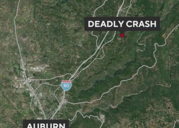 Djevojka, 11 godina, smrtno stradala u sudaru vozila izvan ceste u okrugu Placer