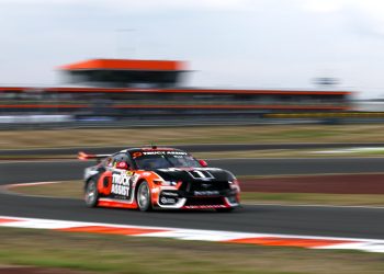 Drvo oduševljava, zvijezde se bore u uskoj završnici prakse u Taupō – Supercars