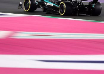 FP2: KISSES (sa zida) All Round