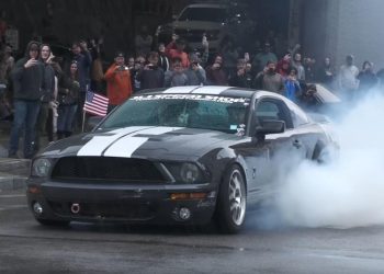 Izgaranje napuštanja emisije upravo se događa dok se događaji isključuju