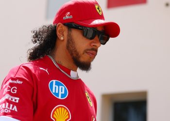 Još nije tamo: Lewis Hamiltonovo obećanje moglo bi se slomiti zbog ugovora o 208 milijuna funti
