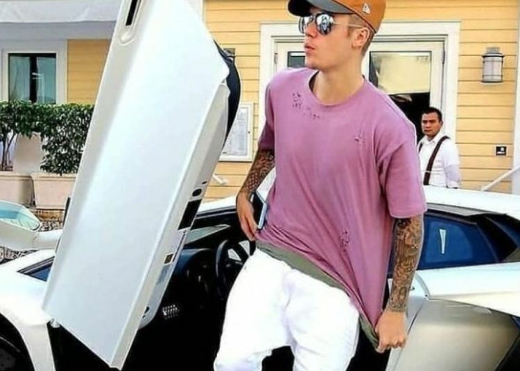 Kolekcija automobila Justina Biebera: san svakog ljubitelja automobila; Rolls-Royce, Batmobile i još mnogo toga Kolekcija automobila Justina Biebera: san svakog ljubitelja automobila; Rolls-Royce, Batmobile i još mnogo toga