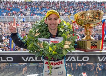 Mlade puške Feeney, Payne zatvaranje na Lowndes markeru – Supercarsi