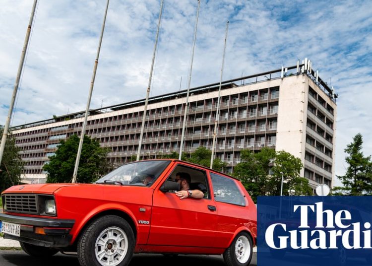 Moja vožnja Srbijom u ‘Najgori automobil u povijesti’: od srednjovjekovnih dvoraca do brutalističkih klasika Moja vožnja Srbijom u ‘Najgori automobil u povijesti’: od srednjovjekovnih dvoraca do brutalističkih klasika