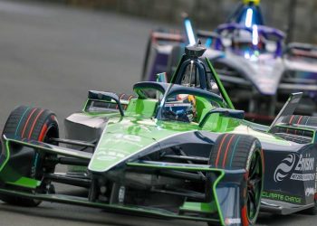 Nastavak sezone Formule E u Miamiju: prevrtanja, brzi rookie i nesretni švicarski vozači – pregled dosadašnjih događaja