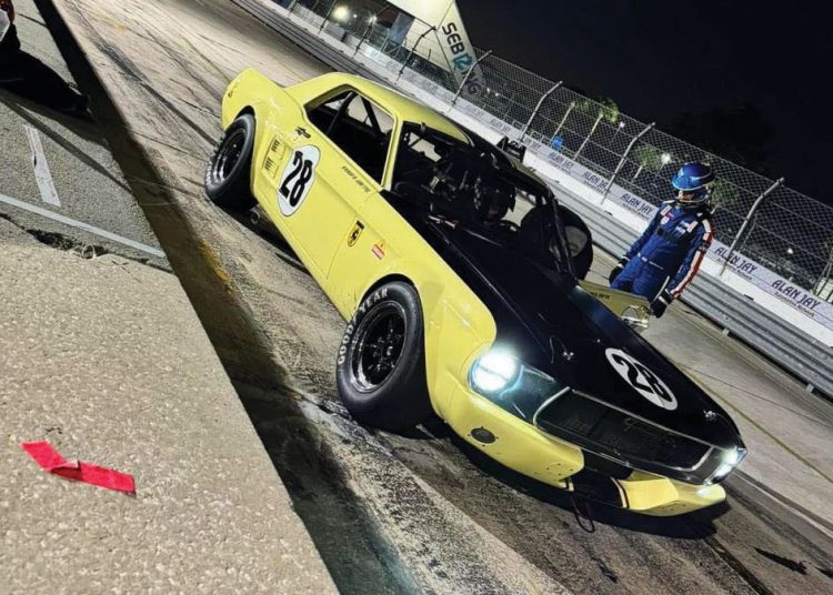 Nigel Greensall vozi …