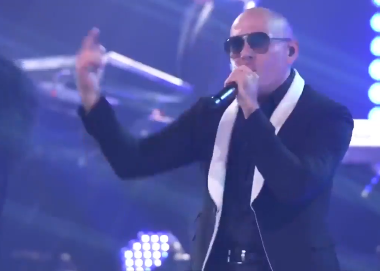 Pitbull nastupa na Miami Grand Prixu: Formula 1 se vraća na Hard Rock Stadium Pitbull nastupa na Miami Grand Prixu: Formula 1 se vraća na Hard Rock Stadium