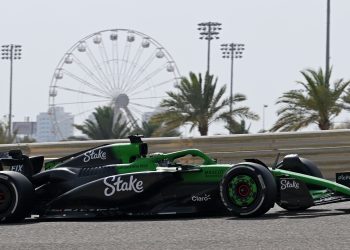 Pokrivanje uživo – prva praksa u Bahreinu | Formula 1®