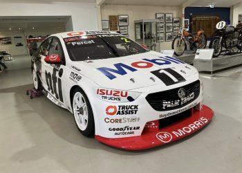 Povijesni uspjesi Holdena Commodorea u Bathurstu