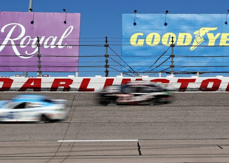 Raspored vikenda na Darlington Raceway, TV informacije za NASCAR Cup i Xfinity Raspored vikenda na Darlington Raceway, TV informacije za NASCAR Cup i Xfinity