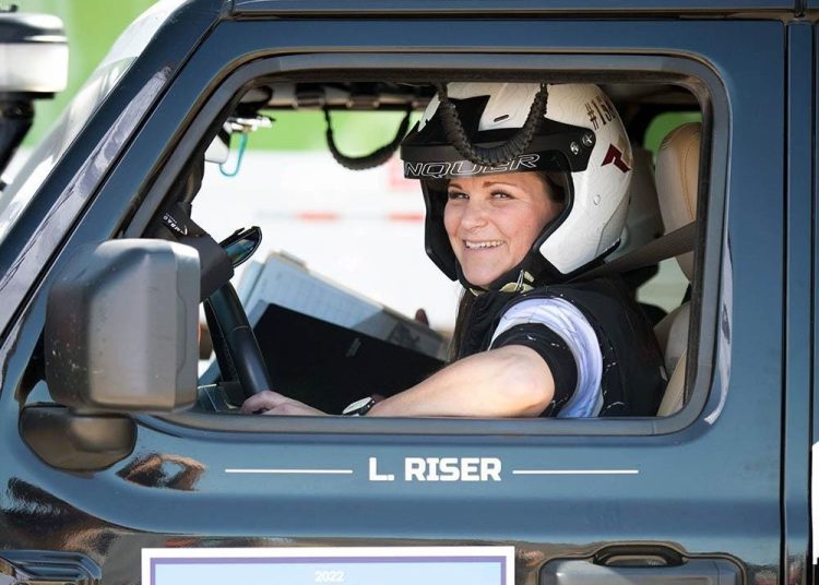 RealTruck VP Lee Riser: Off-road vještine vode do raskalašenog mitinga RealTruck VP Lee Riser: Off-road vještine vode do raskalašenog mitinga