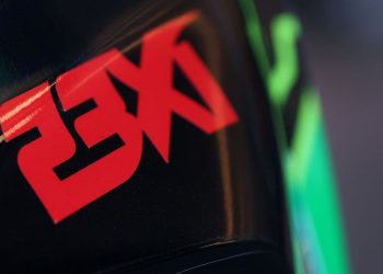 Robinhood se pridružuje NASCAR-u s 23xi Racingom