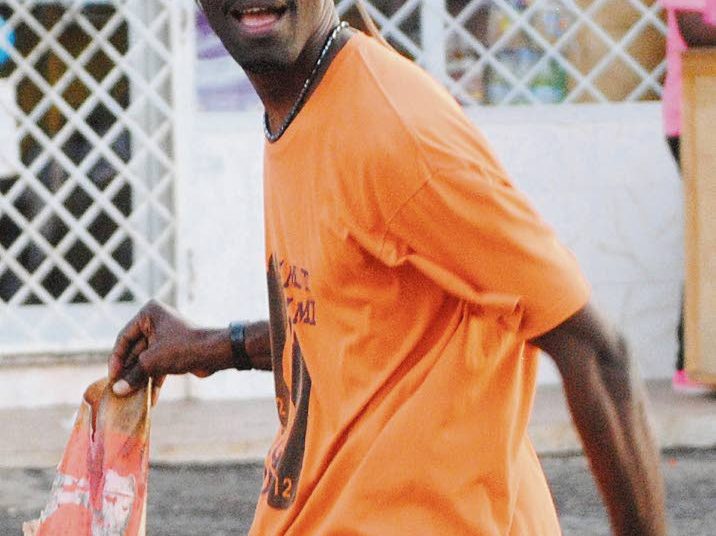 Rupcija se vraća u drifting – promatrač na Jamajci