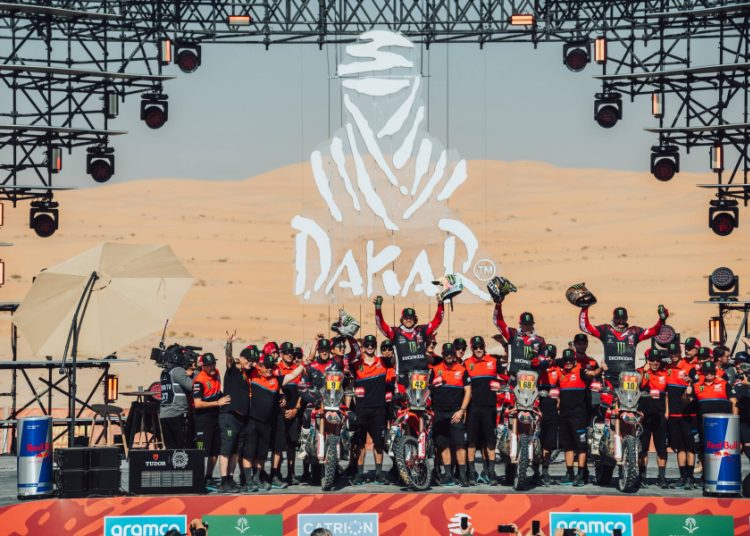 Schareina i Van Beveren na pozornici ili 20… Schareina i Van Beveren na pozornici ili 20…