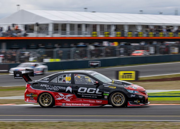 Scott Pye pobjeđuje u Taupou u 800bhp Toyota Camry Scott Pye pobjeđuje u Taupou u 800bhp Toyota Camry