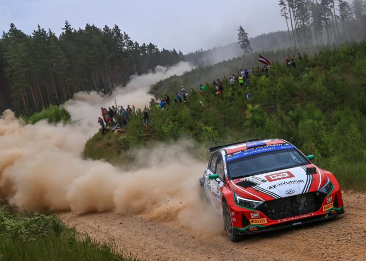 Spirete Rally Racing čeka