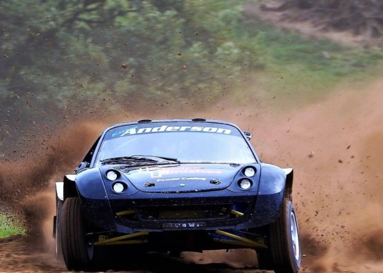 Središnje garaže Torbay nastavljaju podršku za autokros Torbay Motor Club