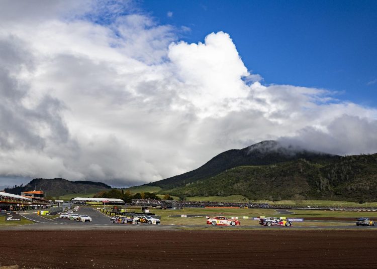Superautomobili stižu u Taupō Superautomobili stižu u Taupō