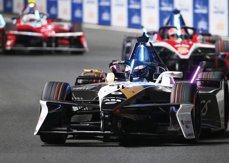 Trening Brooklyn Beckhama za utrku u Formuli E Trening Brooklyn Beckhama za utrku u Formuli E