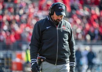 Velika Ten Raspoloženja: Priča o Danu nacionalnog potpisivanja, Flip Watch